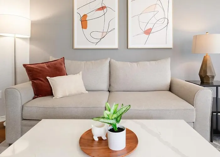 Landing Modern With Amazing Amenities Phoenix